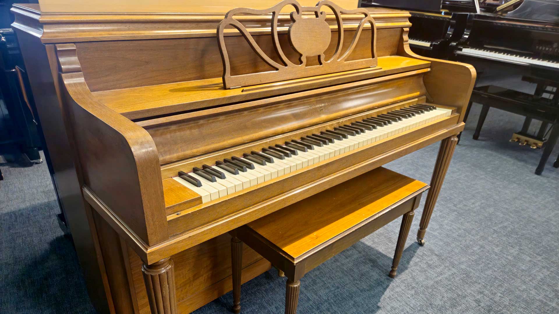 used piano Sohmer console