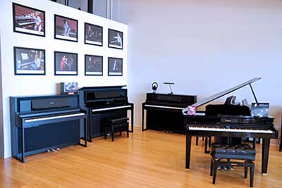 digital pianos