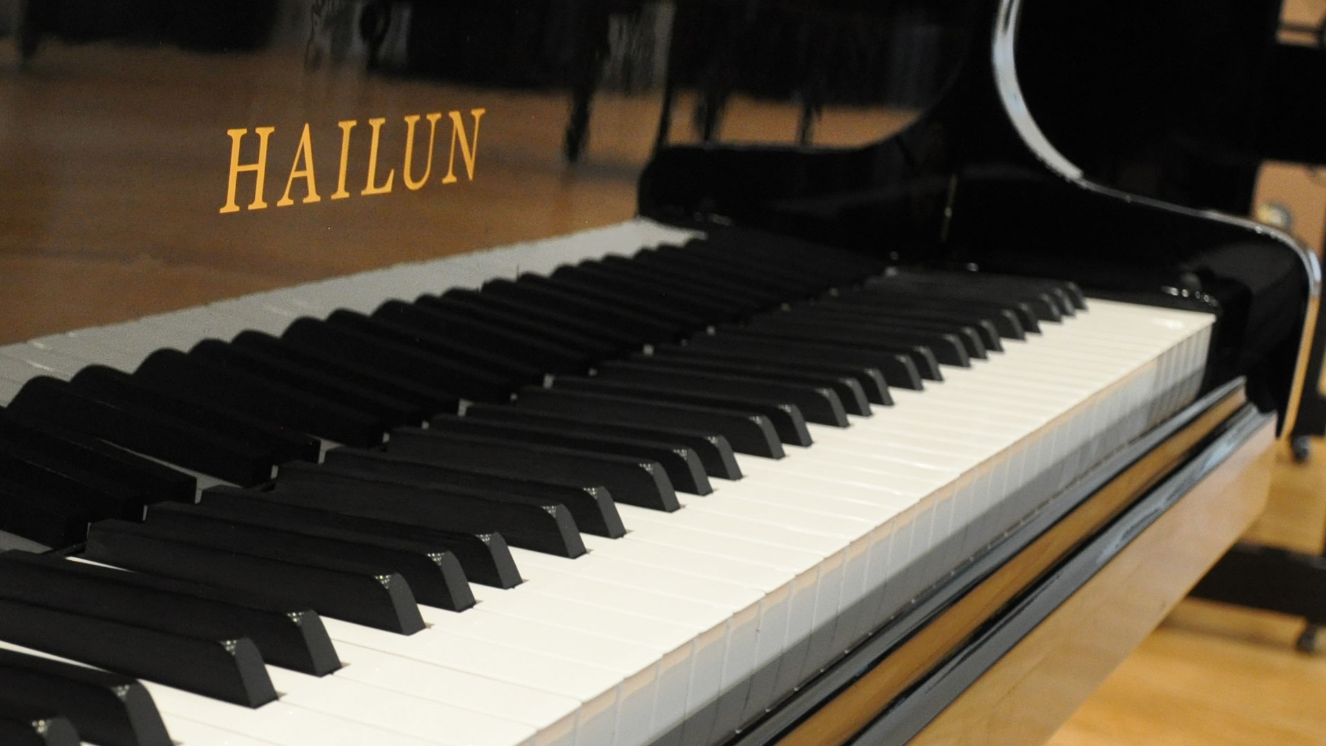 Hailun HG-150 EP Used Baby Grand Piano